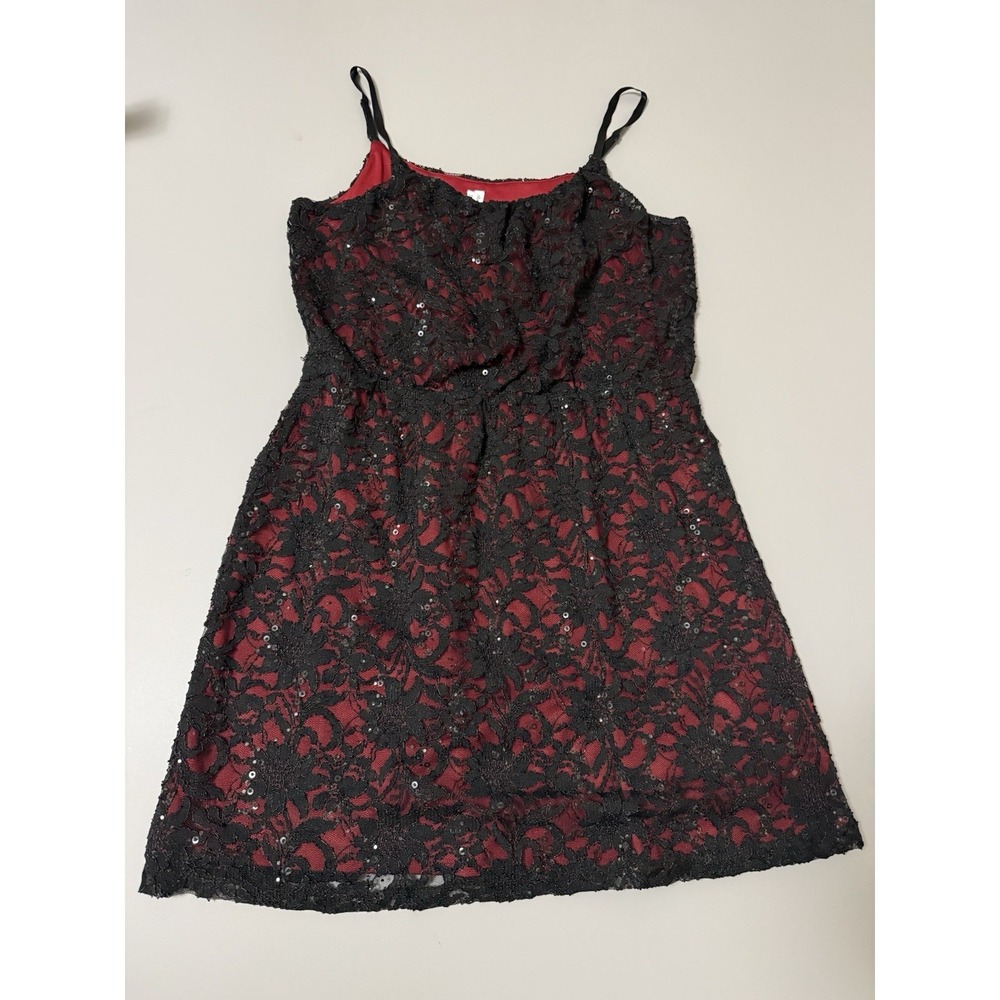 Studio Y Maurices Red Black Lace Sequins Gothwimsical Party Dress Large. N12